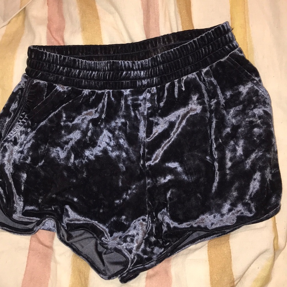 h&m velvet shorts